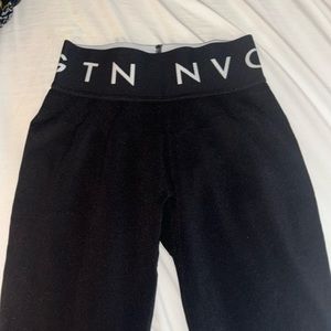 NVGTN Sport Seamless Leggings in size S